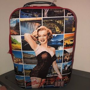 Marilyn Monroe suitcase